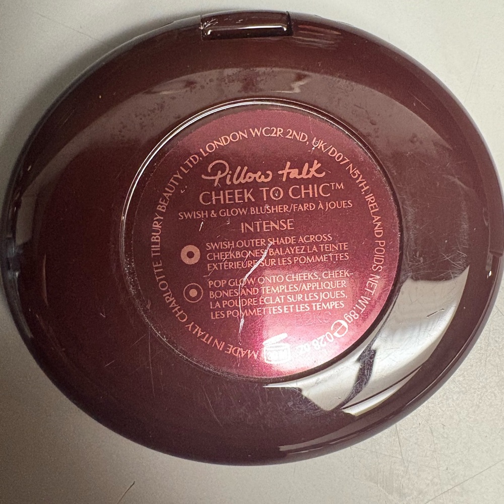 Charlotte Tilbury CHEEK TO CHIC SWISH &GLOW BLUSHER PILLOW TALK - Picture 2 of 3